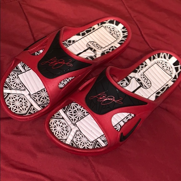 LeBron Signature Limited Edition Flip Flops - Picture 1 of 7
